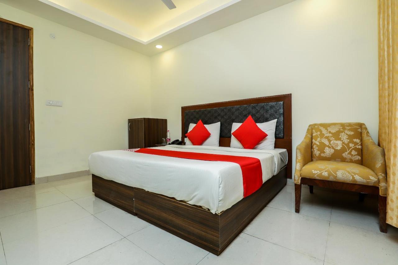 Hotel Moreton Igi Airport New Delhi Luaran gambar