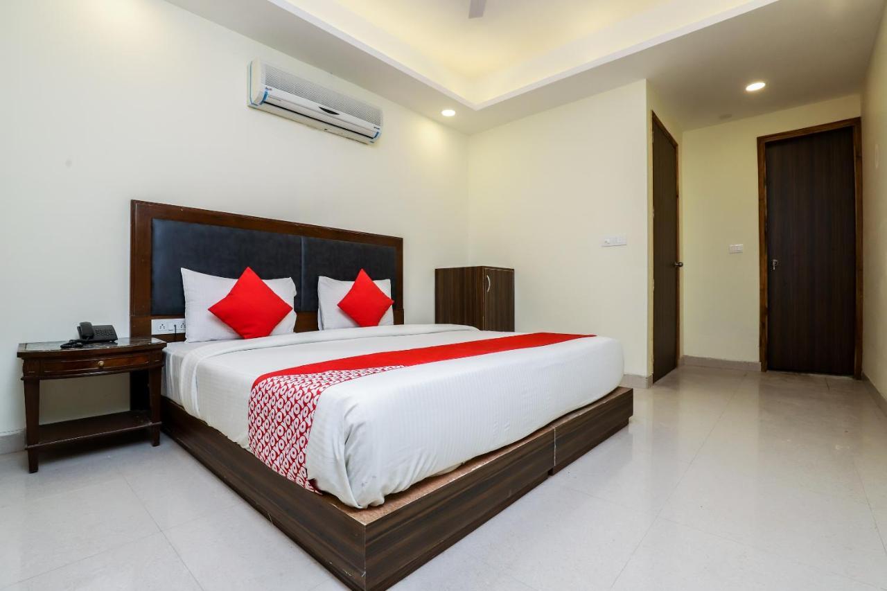 Hotel Moreton Igi Airport New Delhi Luaran gambar